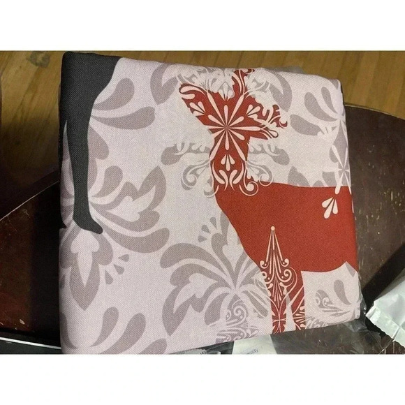 SOJETRKI CHRISTMAS TABLECLOTH RECTANGLE 55X71 INCH - Picture 2 of 4